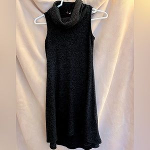 Lilt sleeveless light sweater dress 14
